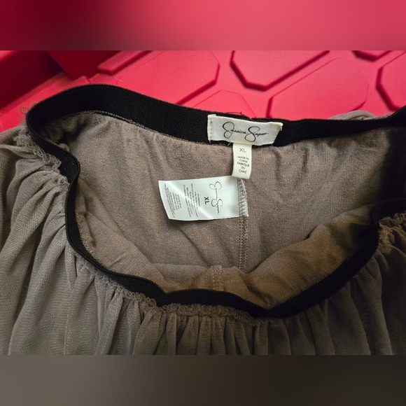 Jessica Simpson Asymmetrical Tulle Skirt With Leggings - Picture 2 of 3